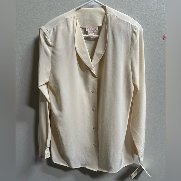 NEW Vintage Brooks Brothers Ivory 100% Silk Button Up Women’s 6 Old Money - Picture 1 of 9